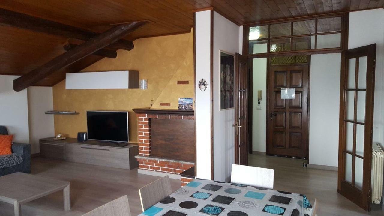 Apartmán Casa Sergio Gravedona Exteriér fotografie